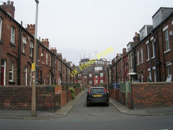Photo 6"x4" Back Dawlish Avenue - Ivy Avenue Leeds\/SE3034 c2009
