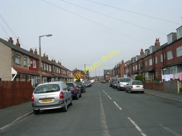 Photo 6"x4" Dawlish Terrace - Ivy Road Leeds\/SE3034 c2009 P1
