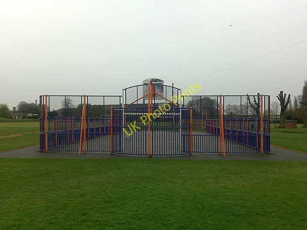 Photo 6"x4" Basketball Court Long Eaton c2009