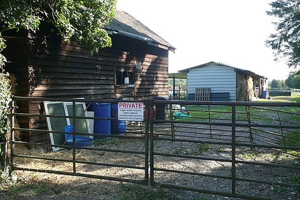 Photo 6"x4" Stables at Ashampstead Ashampstead Green c2008