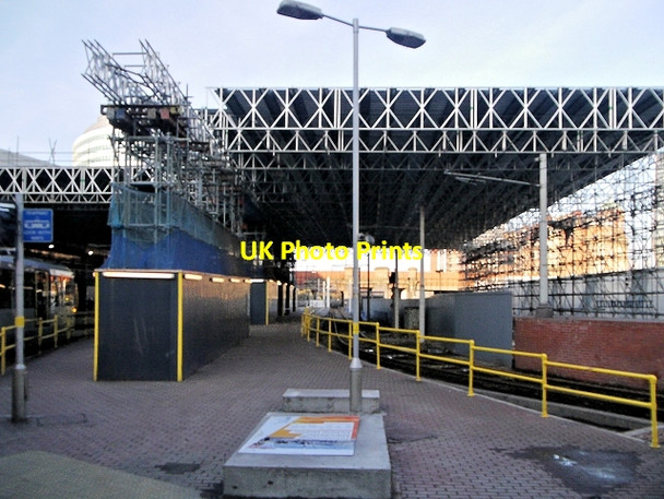 Photo 6"x4" Construction Work at Victoria Station Metrolink Platform Manchester c2014