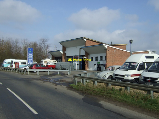 Photo 6"x4" Service station, Revesby Revesby c2014