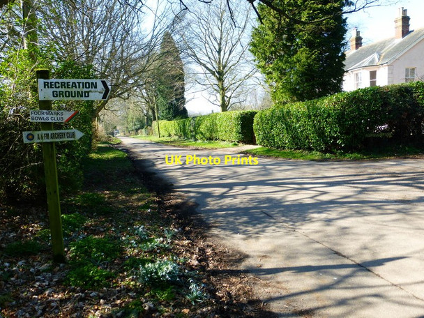 Photo 6"x4" Signpost at junction of Brislands and Upland Lanes Kitwood c2014