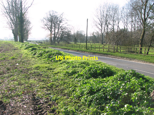 Photo 6"x4" View along Flixton Road Flixton\/TM3186 c2014