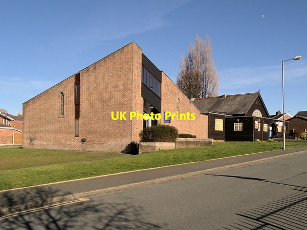 Photo 6"x4" United Reformed Church, Derwent Road, Haresfinch St Helens\/SJ5095 c2014