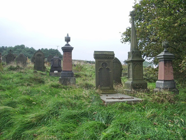 Photo 6"x4" Moor End United Reformed Church, Graveyard Moor End\/SE0528 c2008
