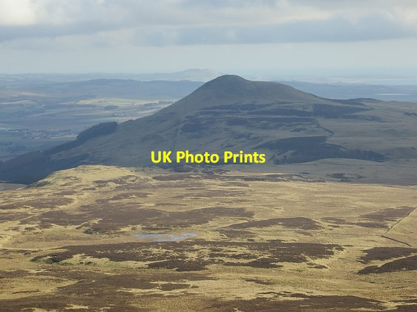 Photo 6"x4" Moorland, Lomond Hills Strathmiglo c2014