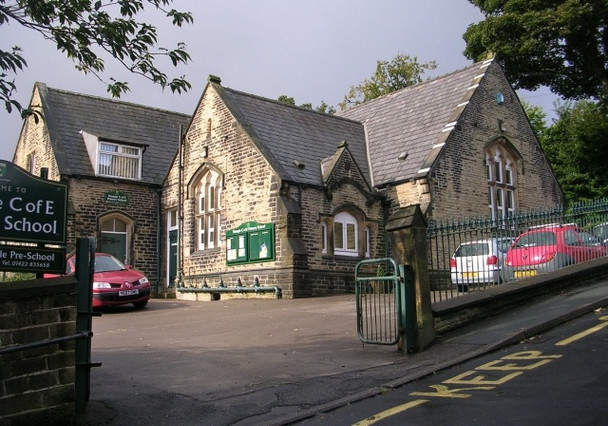Photo 6"x4" Triangle C of E Primary School - Butterwoth Lane Sowerby Bridge c2008