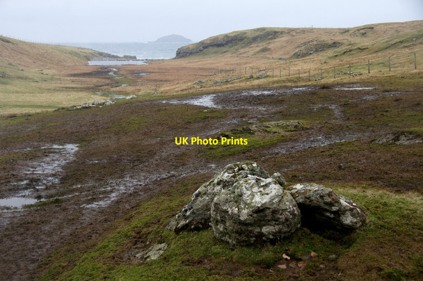 Photo 6"x4" View to Whal Wick from Hamnavoe, Eshaness Hamnavoe\/HU2380 c2014