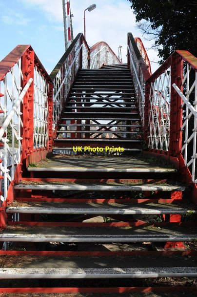Photo 6"x4" Railway footbridge, Oakham Oakham\/SK8509 c2014