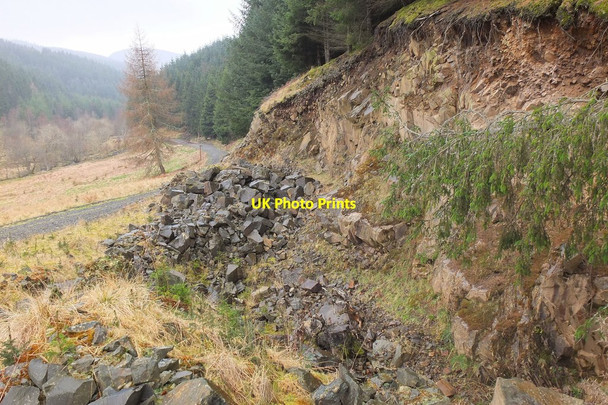 Photo 6"x4" Small quarry, Glentress Forest Peebles\/NT2540 c2014