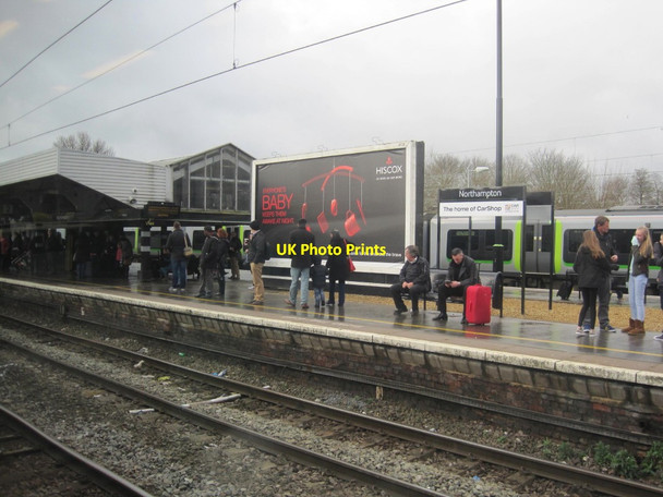 Photo 6"x4" Northampton Railway Station Northampton\/SP7561 c2014