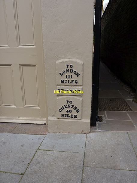 Photo 6"x4" Milestone on the A41 Newport\/SJ7419 c2014