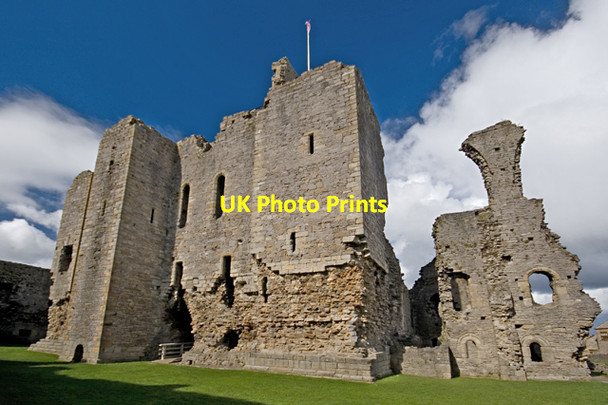 Photo 6"x4" Middleham Castle - keep and chapel  Middleham\/SE1287 c2014