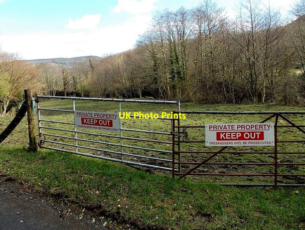 Photo 6"x4" Keep out signs on field gates near Aberaman Aberdare\/Aberdar c2014