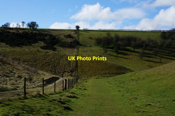 Photo 6"x4" Vessey Hill, Yorkshire Wolds Thixendale c2014