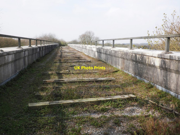 Photo 6"x4" Abandoned railway trackbed, above M5 Motorway West Huntspill c2014