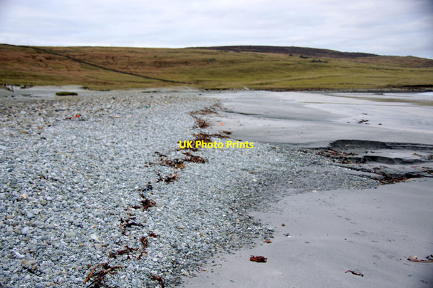 Photo 6"x4" Stones at the top of Easting beach Mailand c2014
