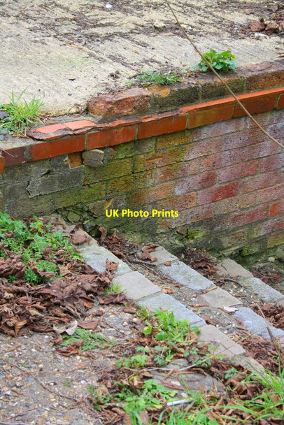 Photo 6"x4" Benchmark beside steps at 'Pendower' Reading c2014