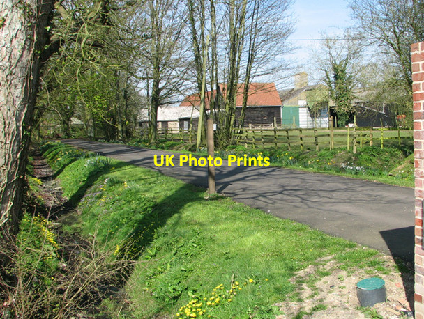 Photo 6"x4" Barns by Whittingham Hall Fressingfield c2014