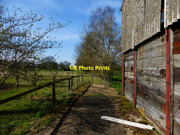 Photo 6"x4" Footpath passes farm building in Upper Wield Upper Wield c2014