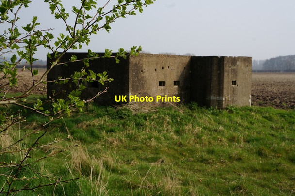 Photo 6"x4" A Pillbox to the south of Garton-on-the-Wolds Elmswell\/SE9958 c2014