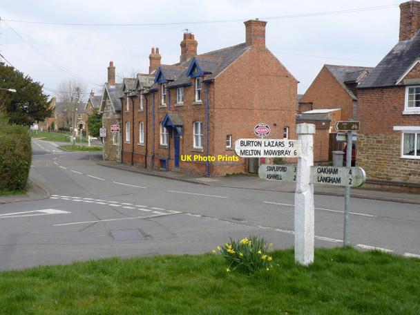 Photo 6"x4" Melton Road and Oakham Road junction, Whissendine Whissendine c2014
