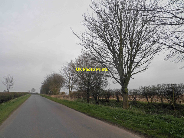 Photo 6"x4" Minor road near Binbrook Kelstern c2014