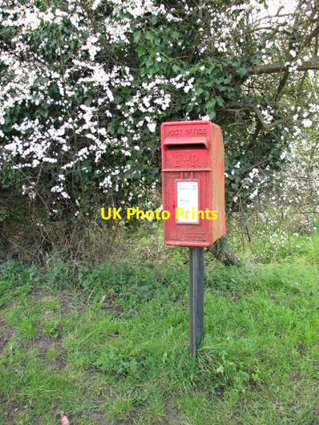 Photo 6"x4" Postbox in Chapel Road, East Ruston East Ruston c2014
