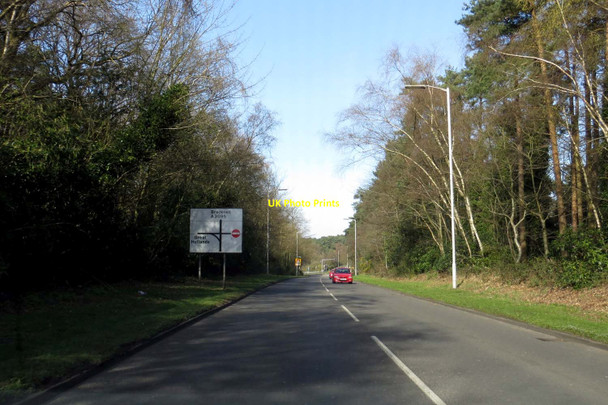 Photo 6"x4" Crowthorne Road in Bracknell Bracknell c2014