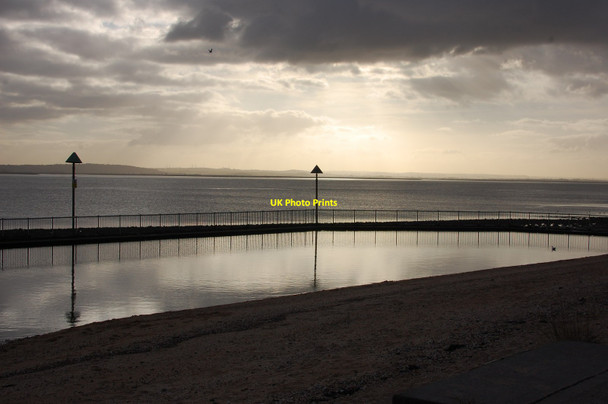 Photo 6"x4" Paddling pool, Concord Beach Canvey Island c2013