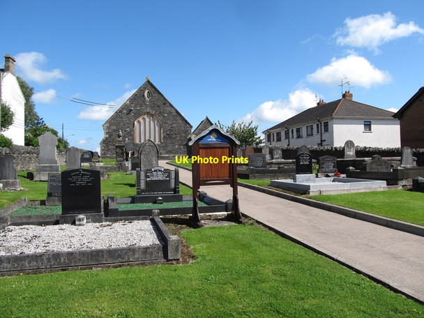 Photo 6"x4" The graveyard of Cootehill Presbyterian Chapel Cootehill c2013