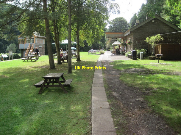 Photo 6"x4" Tintern railway station (site), Monmouthshire Chapel Hill\/SO5200 c2013