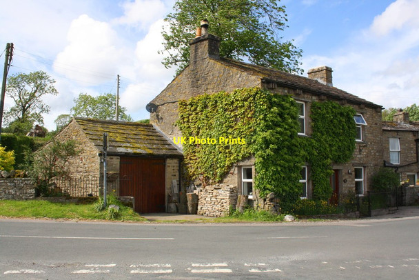 Photo 6"x4" House at the T-junction at Breconbar Bainbridge c2013