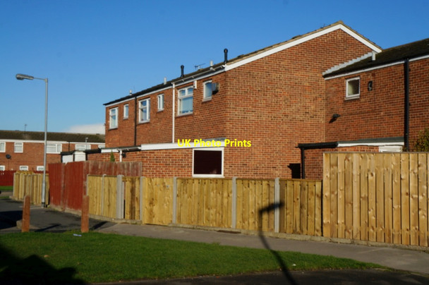 Photo 6"x4" Houses on Whitehope Close, Bransholme North, Hull Kingswood\/TA0834 c2013