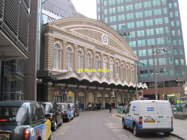 Photo 6"x4" London Fenchurch Street railway station London c2012