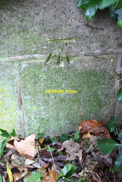 Photo 6"x4" 20th century benchmark on Shillingford Bridge Shillingford\/SU5992 c2013