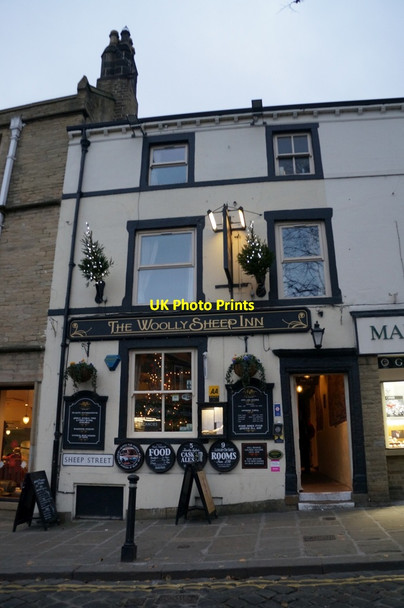 Photo 6"x4" The Woolly Sheep Inn, Skipton Skipton c2013