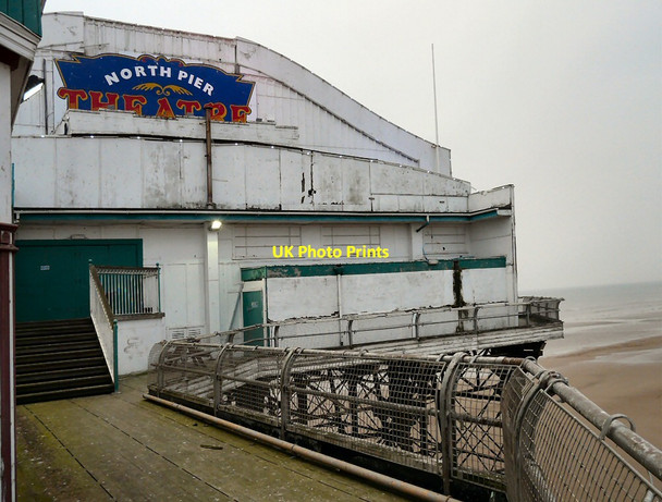Photo 6"x4" North Pier Theatre Blackpool\/SD3136 c2013