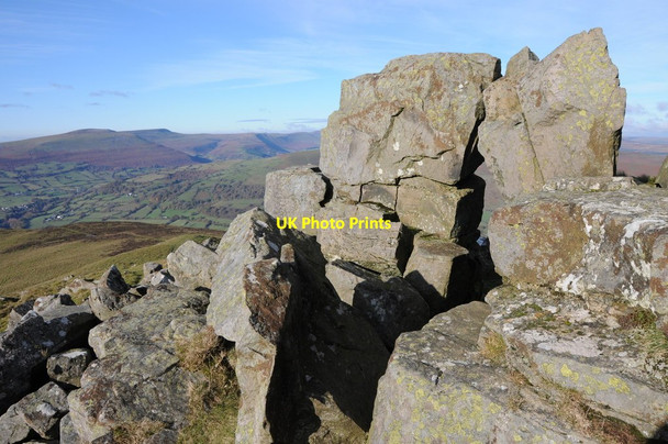 Photo 6"x4" Crags on Sugar Loaf Bettws\/SO2919 c2013