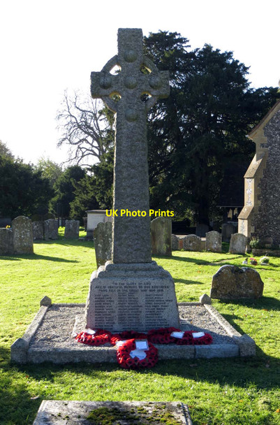 Photo 6"x4" Hurst War Memorial Hurst\/SU7973 c2013