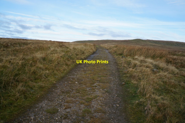 Photo 6"x4" Top Mere Road on Cam Head Starbotton c2013