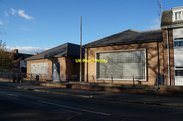 Photo 6"x4" Telephone Exchange on Queen's  Road, Hull Kingston upon Hull c2013