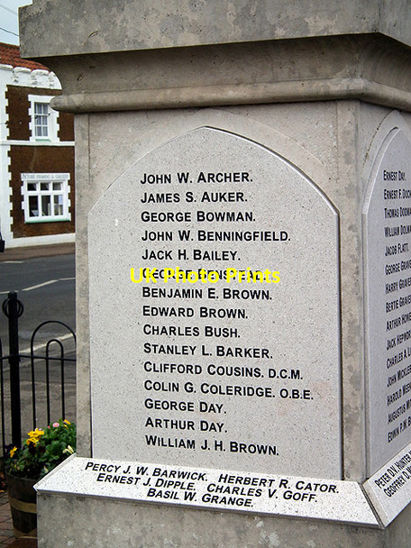 Photo 6"x4" Snettisham War Memorial - South face Snettisham c2013