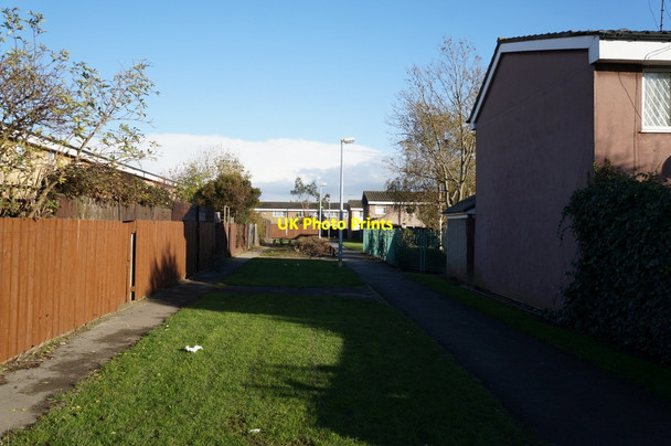 Photo 6"x4" Biggin Avenue, Bransholme, Hull Sutton-on-Hull c2013 P1
