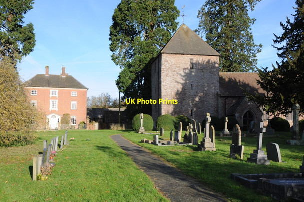 Photo 6"x4" Church House and Thornbury church Thornbury\/SO6259 c2013