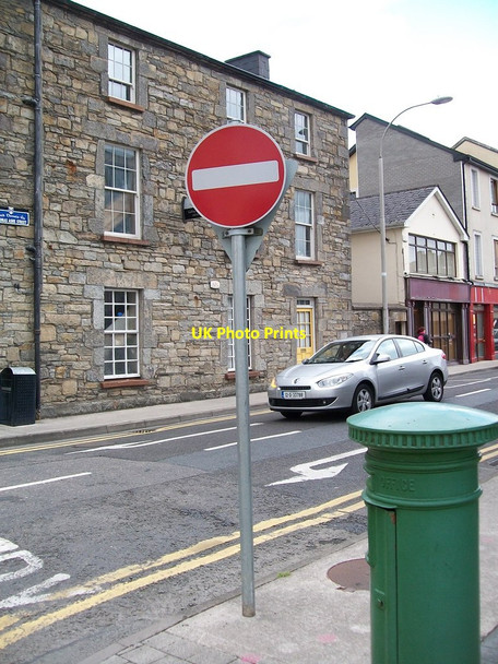 Photo 6"x4" Thomas Ashe Street at its junction with Farnham Street Cavan c2013