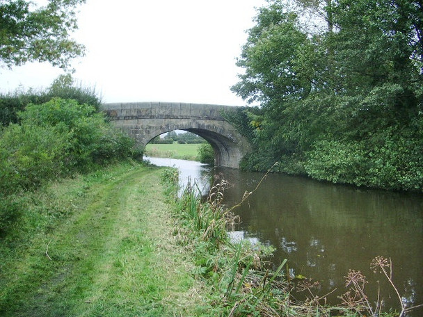 Photo 6"x4" Stubbins Bridge, Lancaster Canal Stubbins\/SD5042 c2008