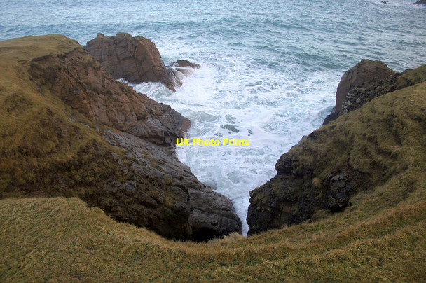 Photo 6"x4" Small un-named geo beside the Sand of Inner Skaw Kirkaton c2013