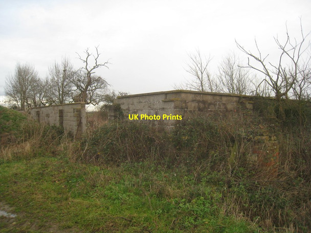 Photo 6"x4" Derelict building. Lemon Wong Lane Leadenham c2013